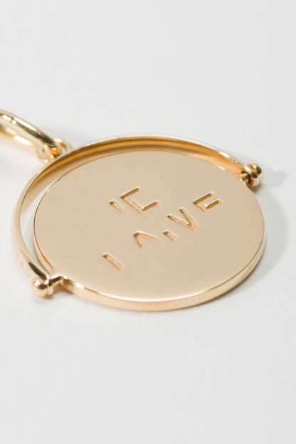 Petite amulette tout or